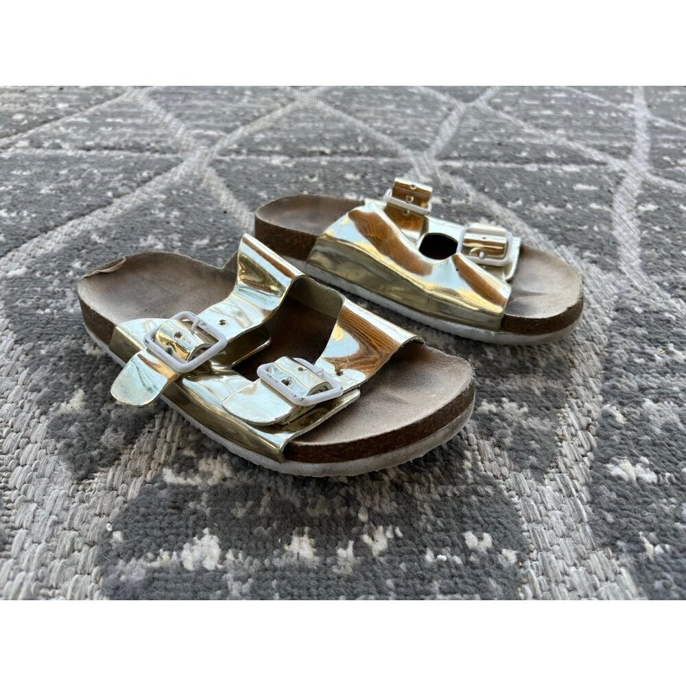 Girls Shoes - Picture 6 of 11